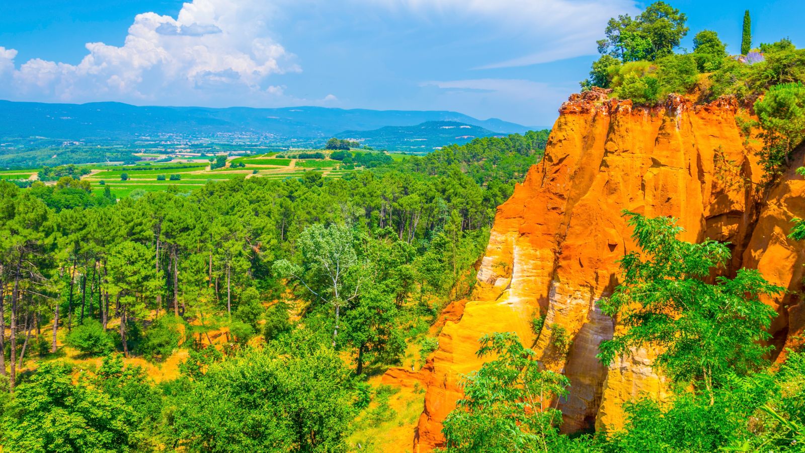 Destination Roussillon - France