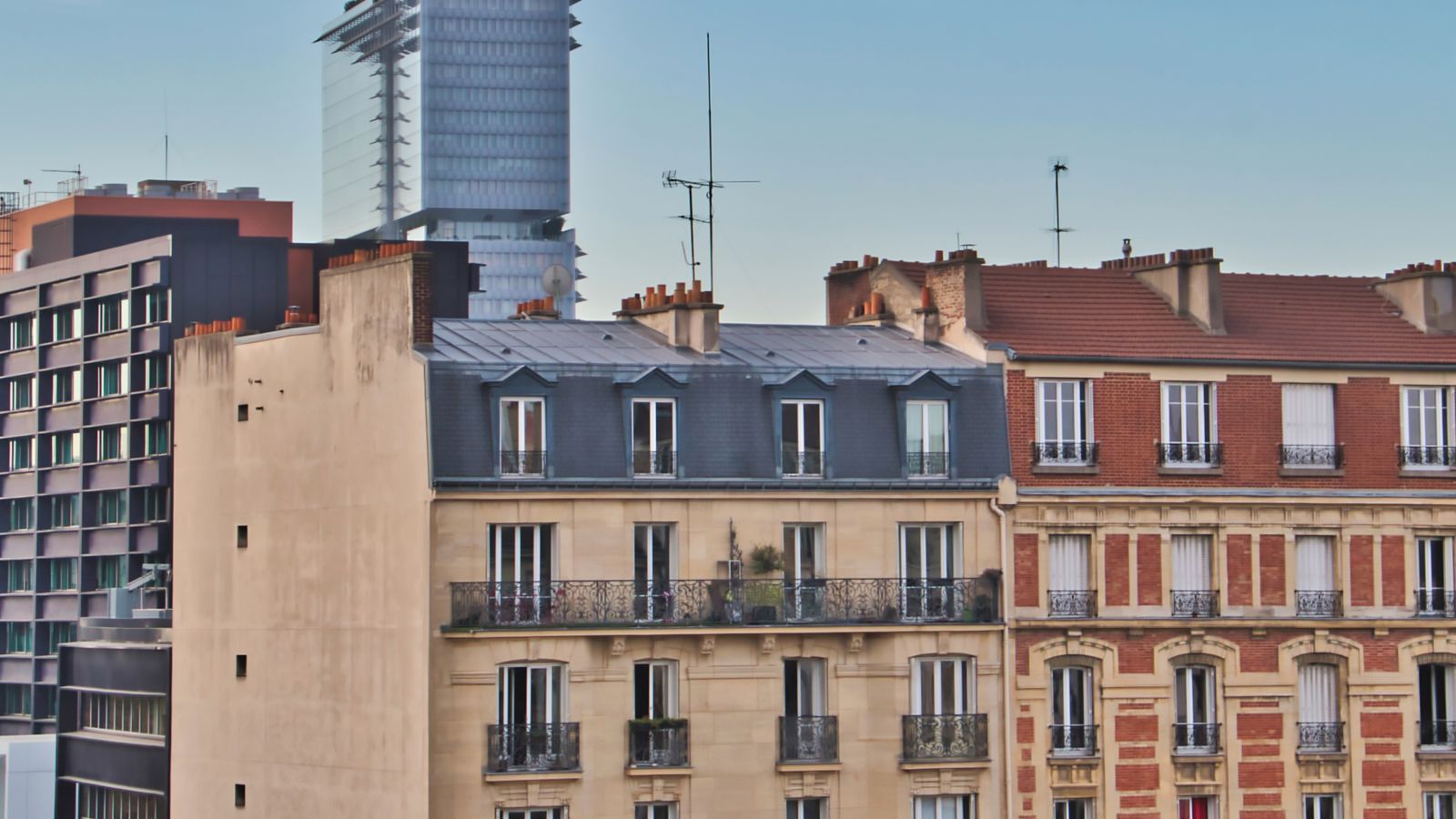 Destination Clichy - France