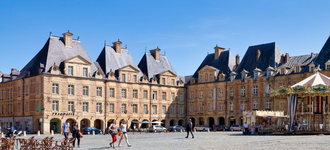 Destination Charleville Mézières - France