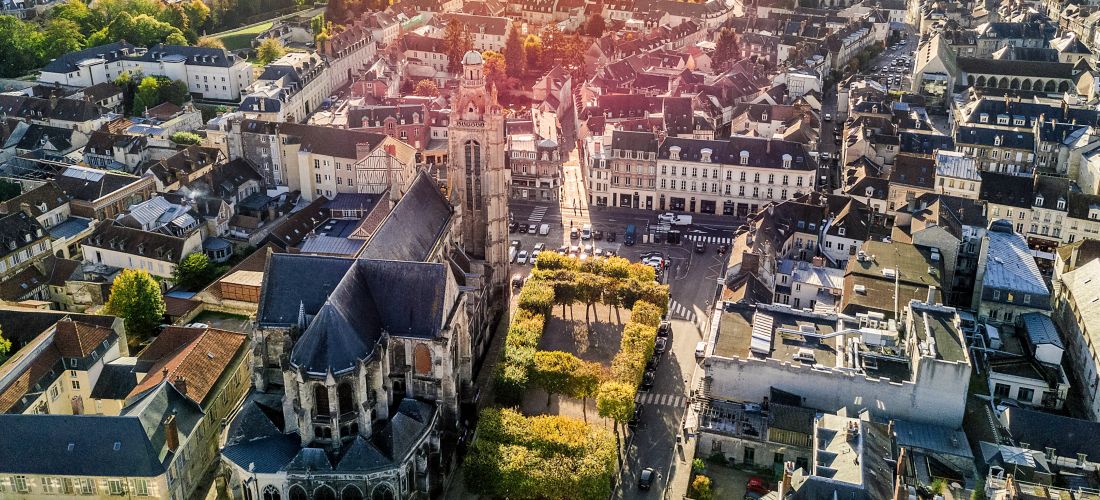 Destination Compiègne - France