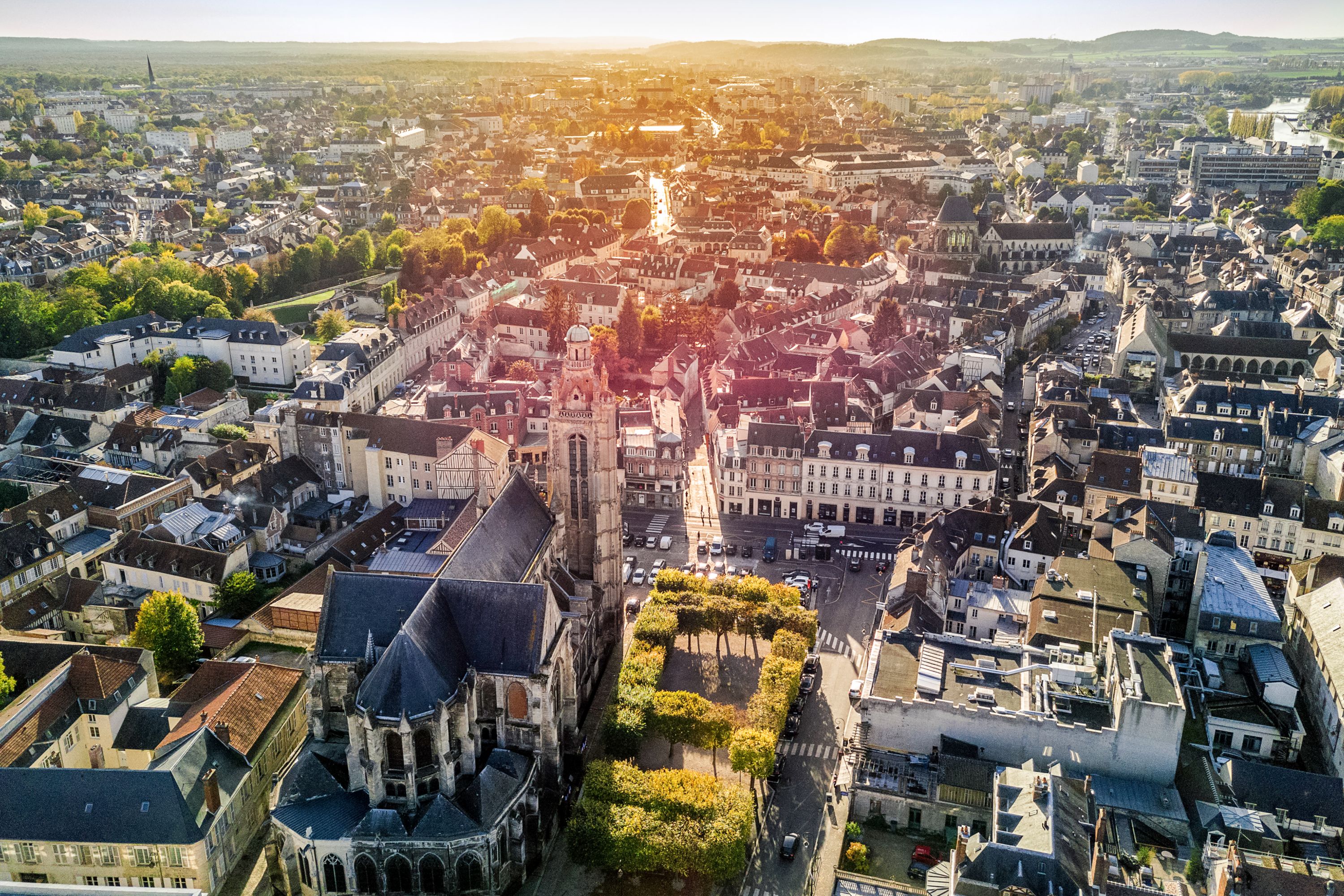 Destination Compiègne - France