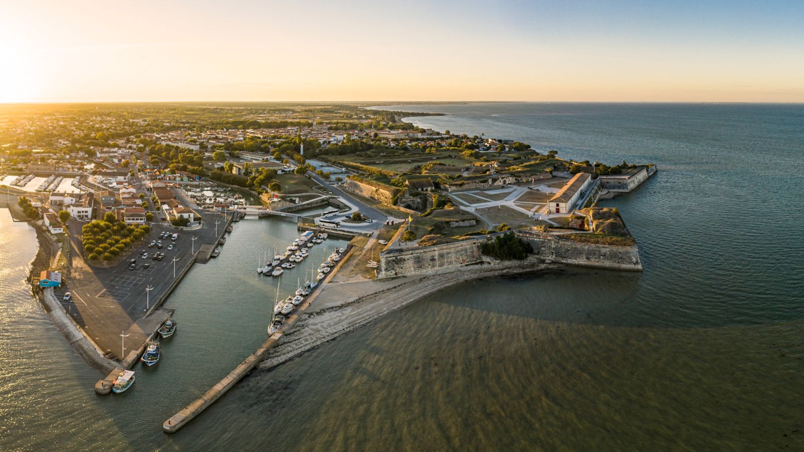 Destination Le Château d'Oléron - France