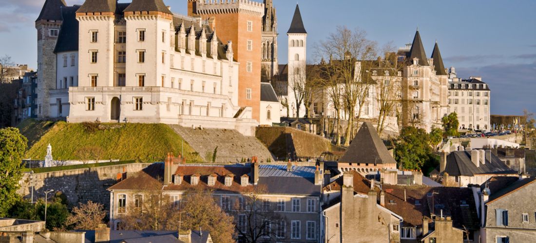 Destination Pau - France