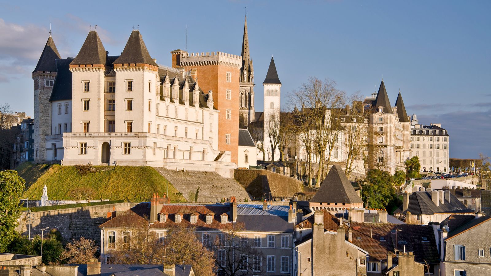 Destination Pau - France