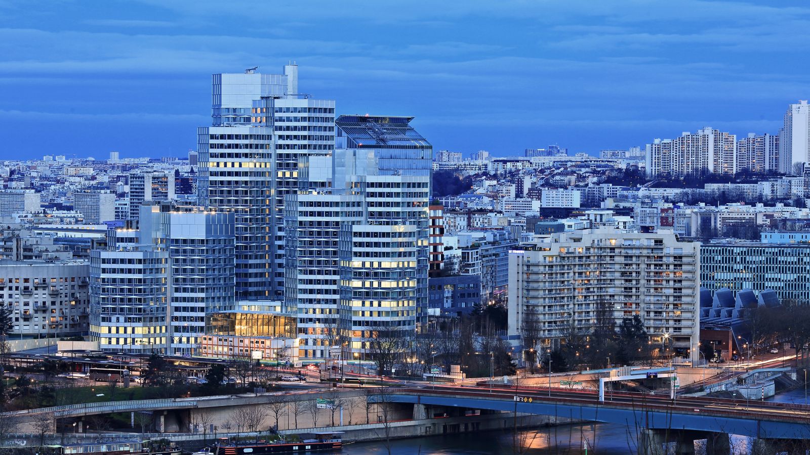 Destination Boulogne Billancourt - France