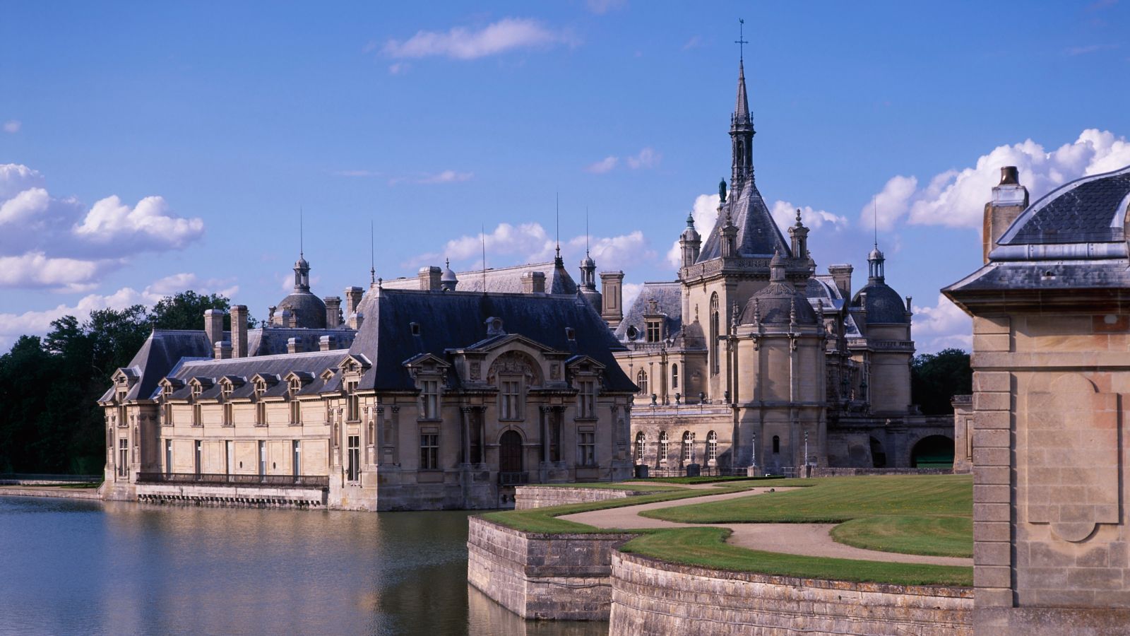 Destination Chantilly - France