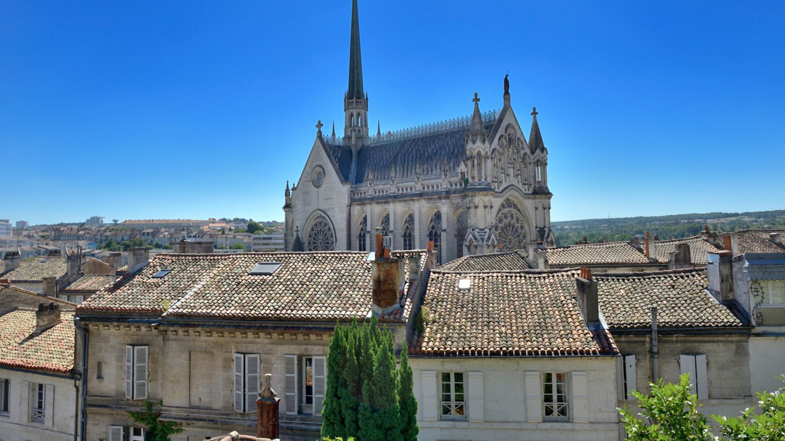 Destination Angoulême - France