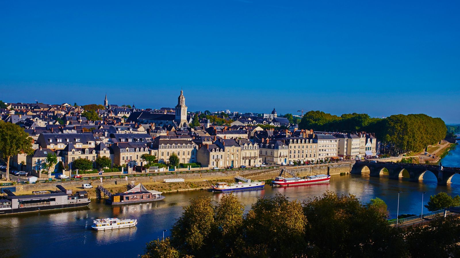 Destination Angers - France