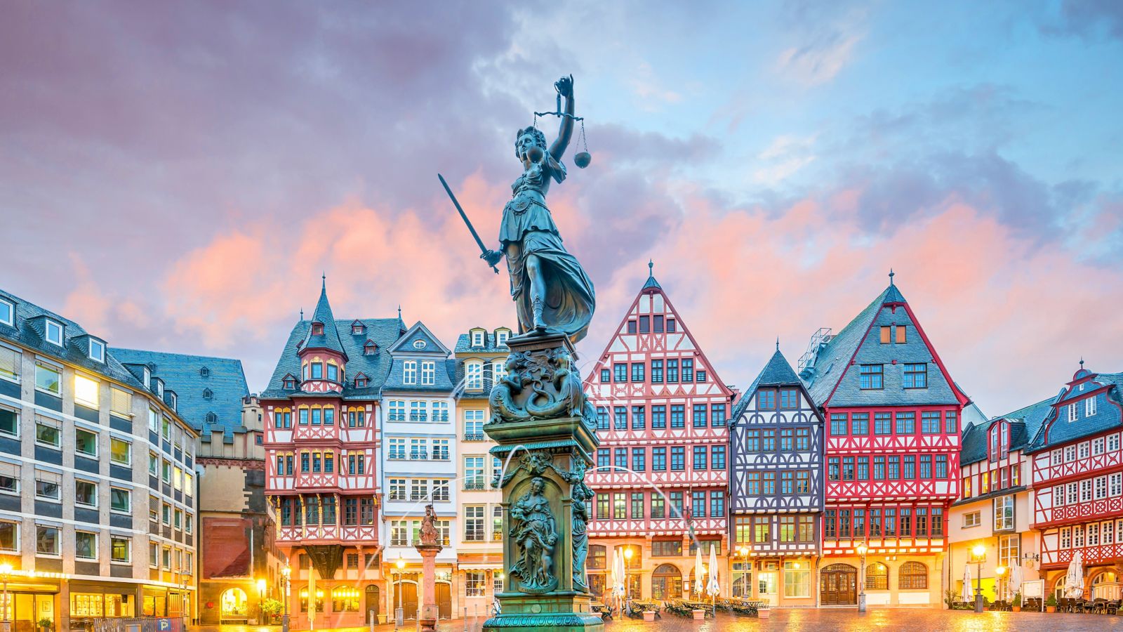 Destination Frankfurt 1151497055 - Germany