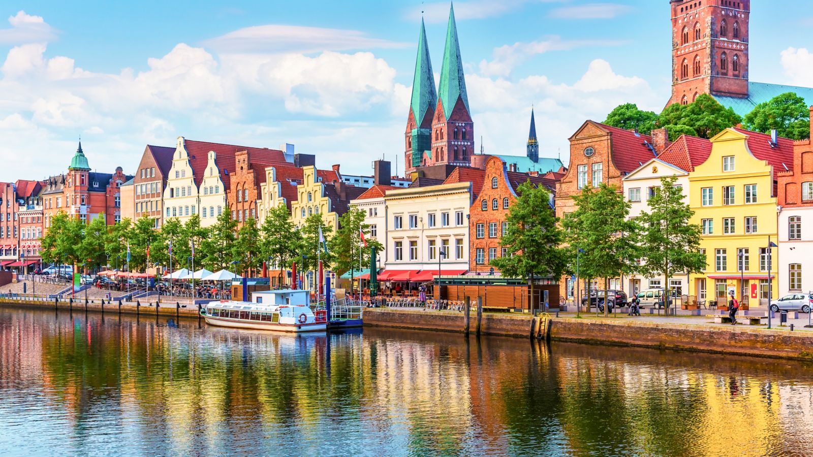 Destination Lubeck 904315586 - Germany