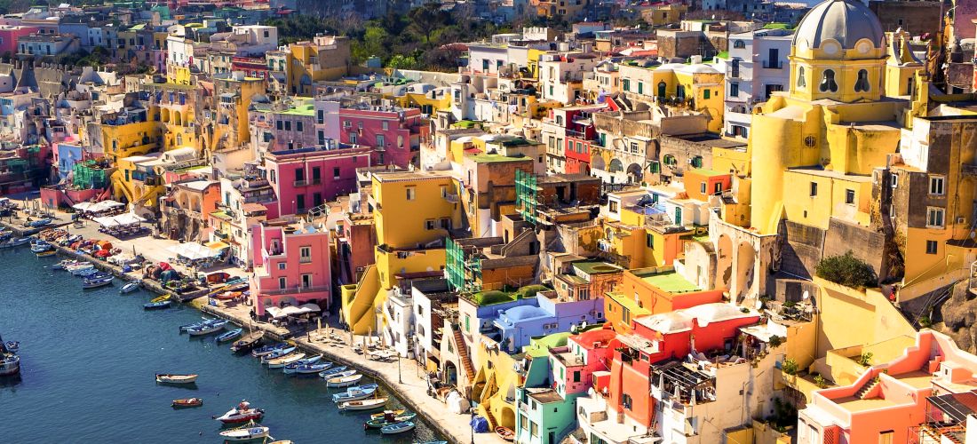 Destination Naples 650285286 - Italy