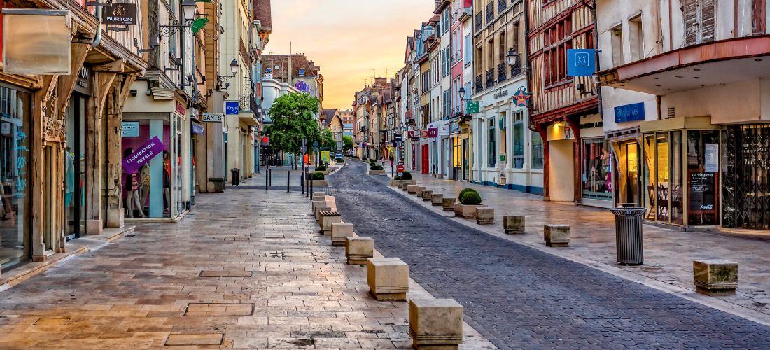 Destination Troyes 1277862876 - France