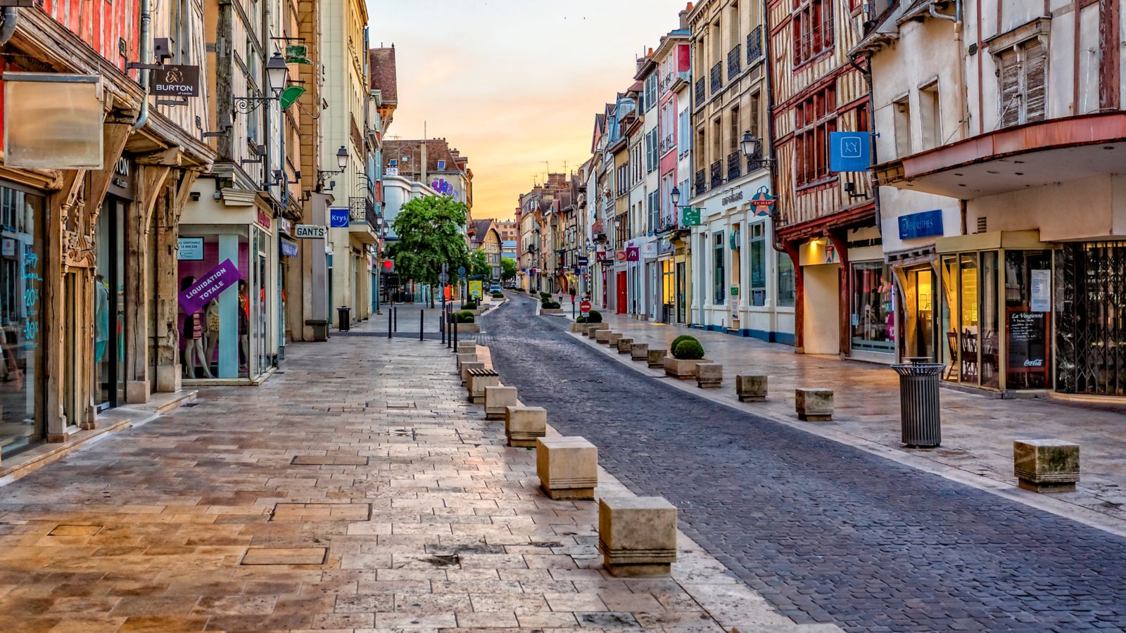 Destination Troyes 1277862876 - France