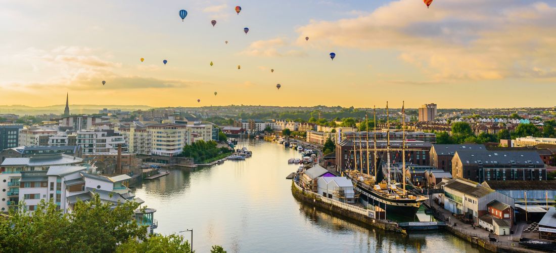 Destination Bristol 905699256 - United Kingdom