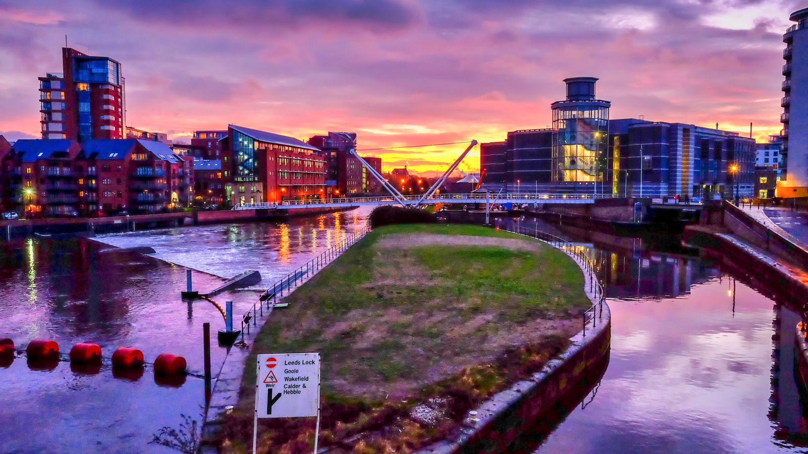 Destination Leeds 1292243630 - United Kingdom