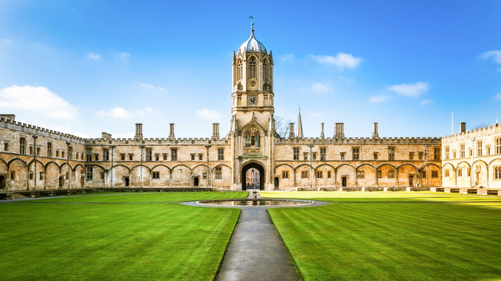 Destination Oxford 172469072 - United Kingdom