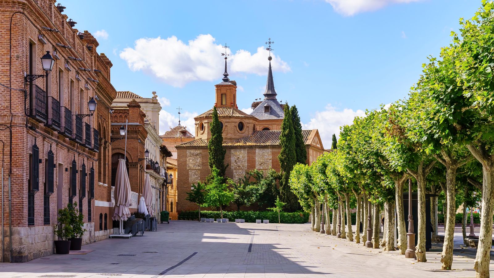 Destination Alcala de Henares - Spain