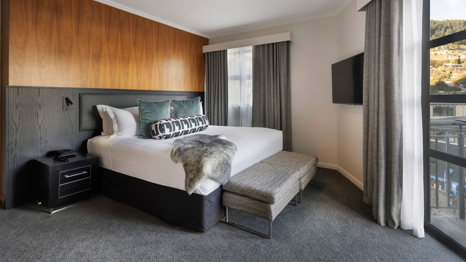 Sofitel Queenstown Hotel and Spa - New Zealand