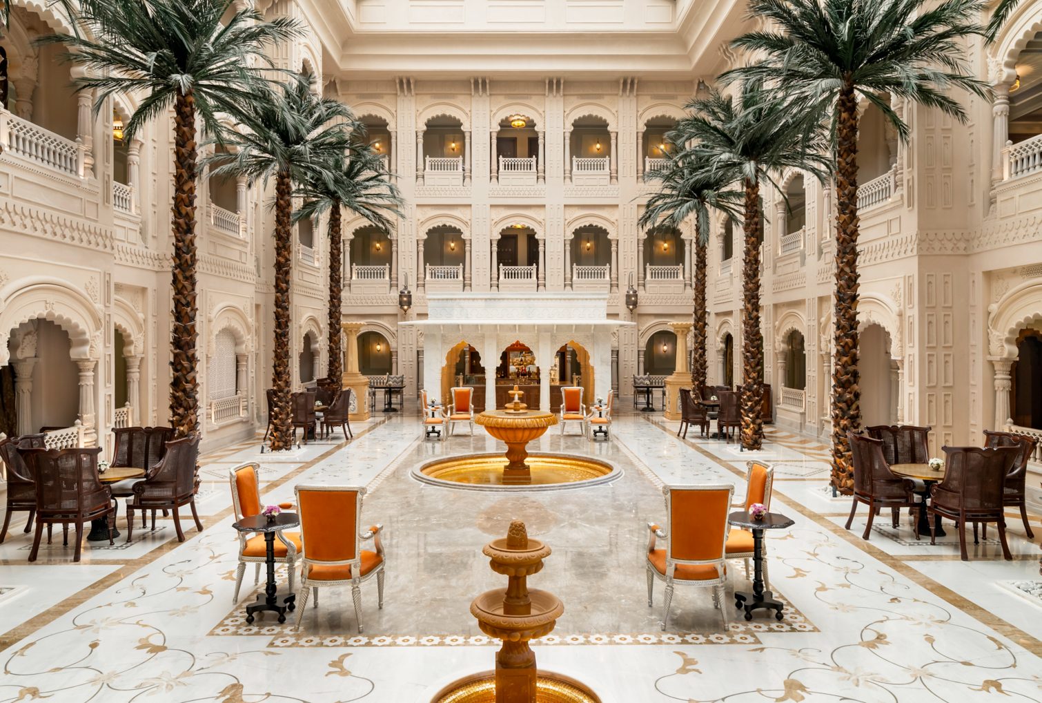 Luxurious rooms and suites at Raffles Jaipur