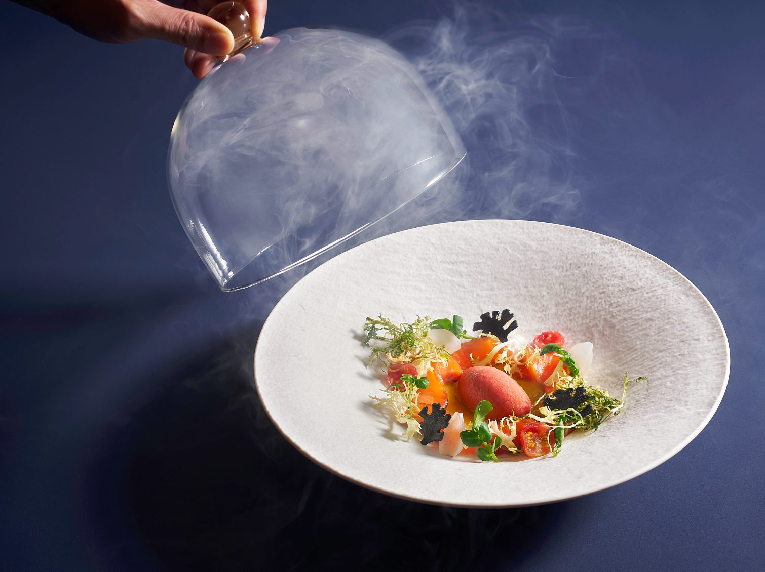 Raffles Singaporeの薪火料理レストラン「Butcher's Block