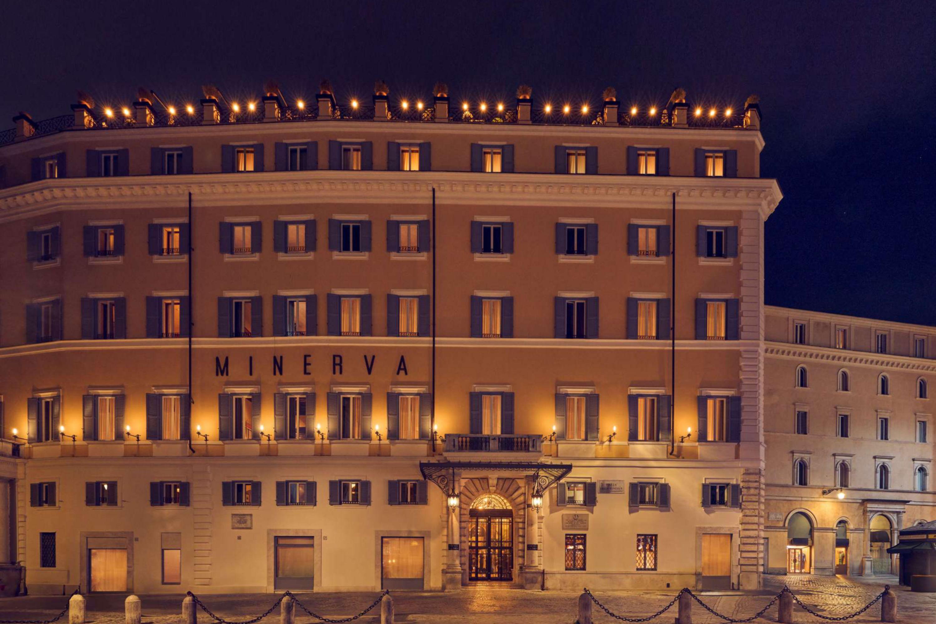 Hotel Minerva at Night