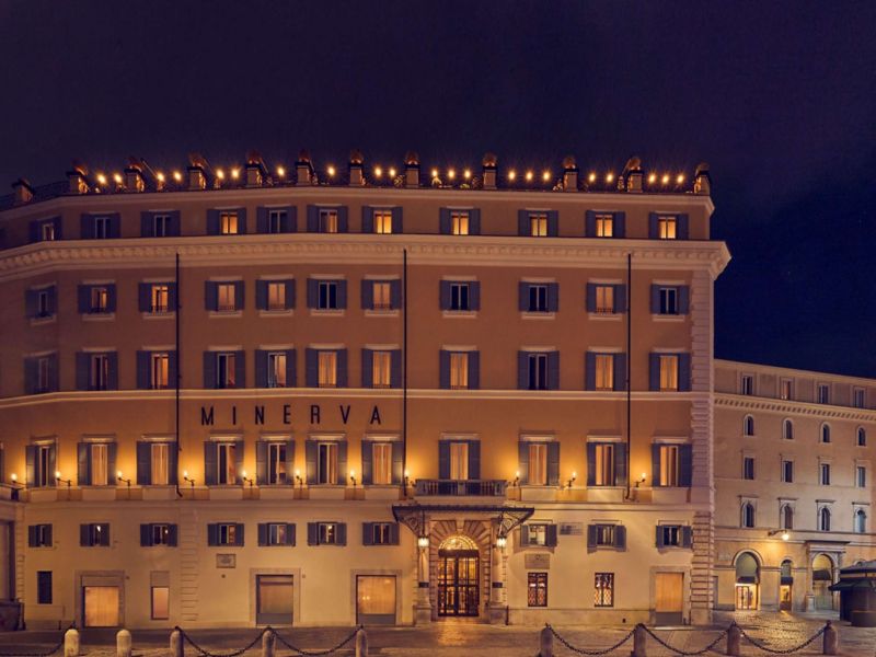 Hotel Minerva at Night