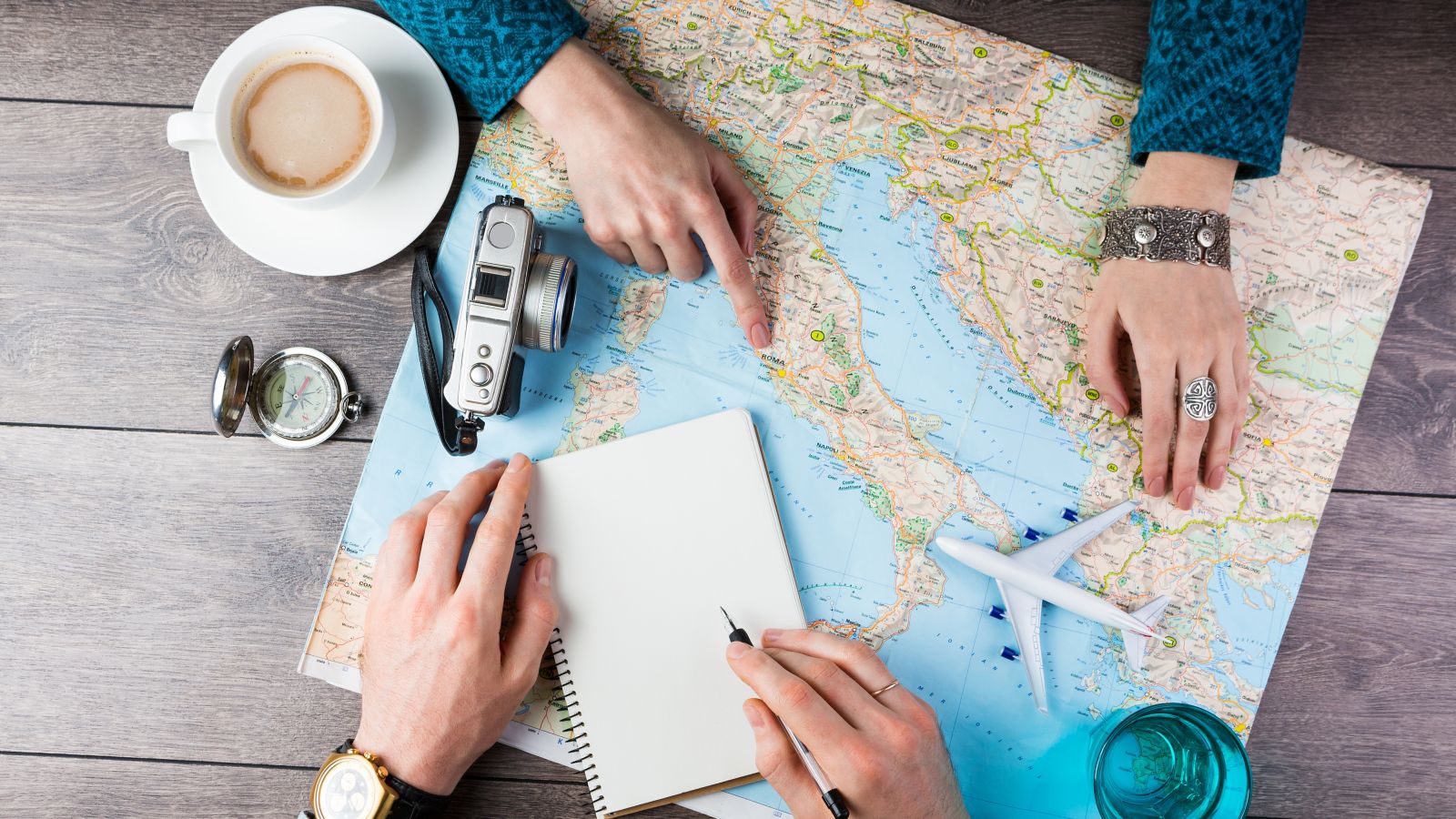 como fazer um roteiro de viagem