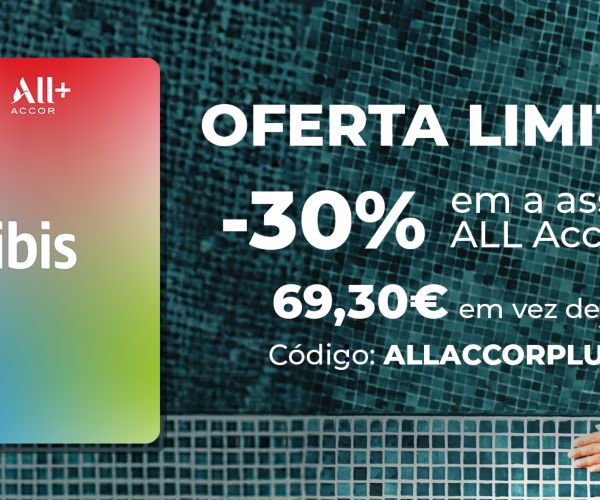 A smiling person with a large afro hairstyle, wearing a denim jacket and yellow headphones around their neck, sits on steps. To the left, there is an Ibis logo on a gradient background with red and green hues. Perfect for leisure or business stays, enjoy 15% OFF your next visit!