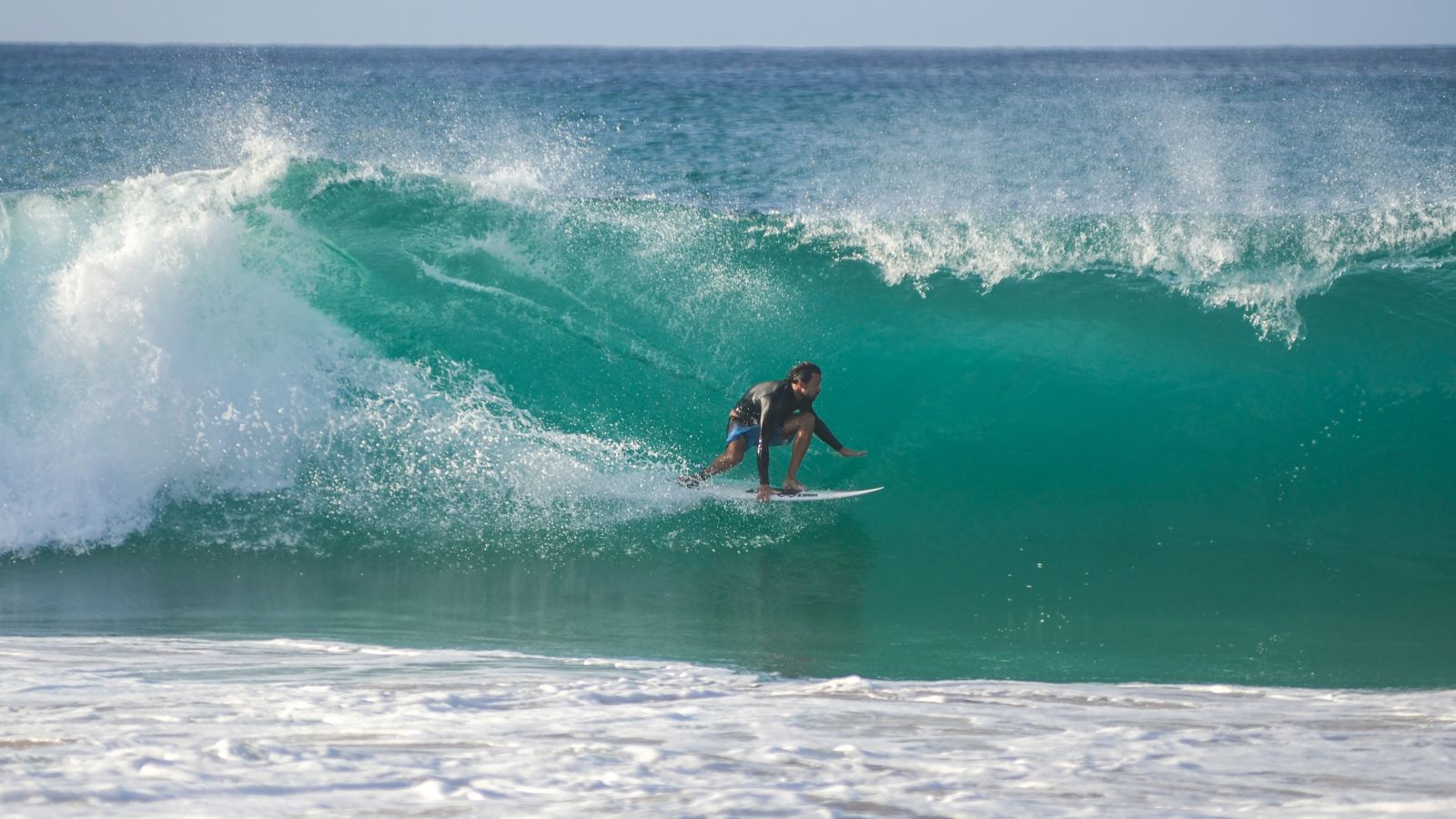 como gastar pouco com hospedagem