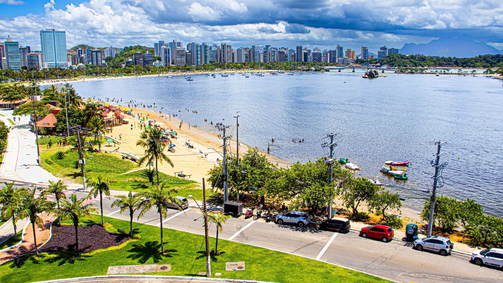 lugares para viajar em maio