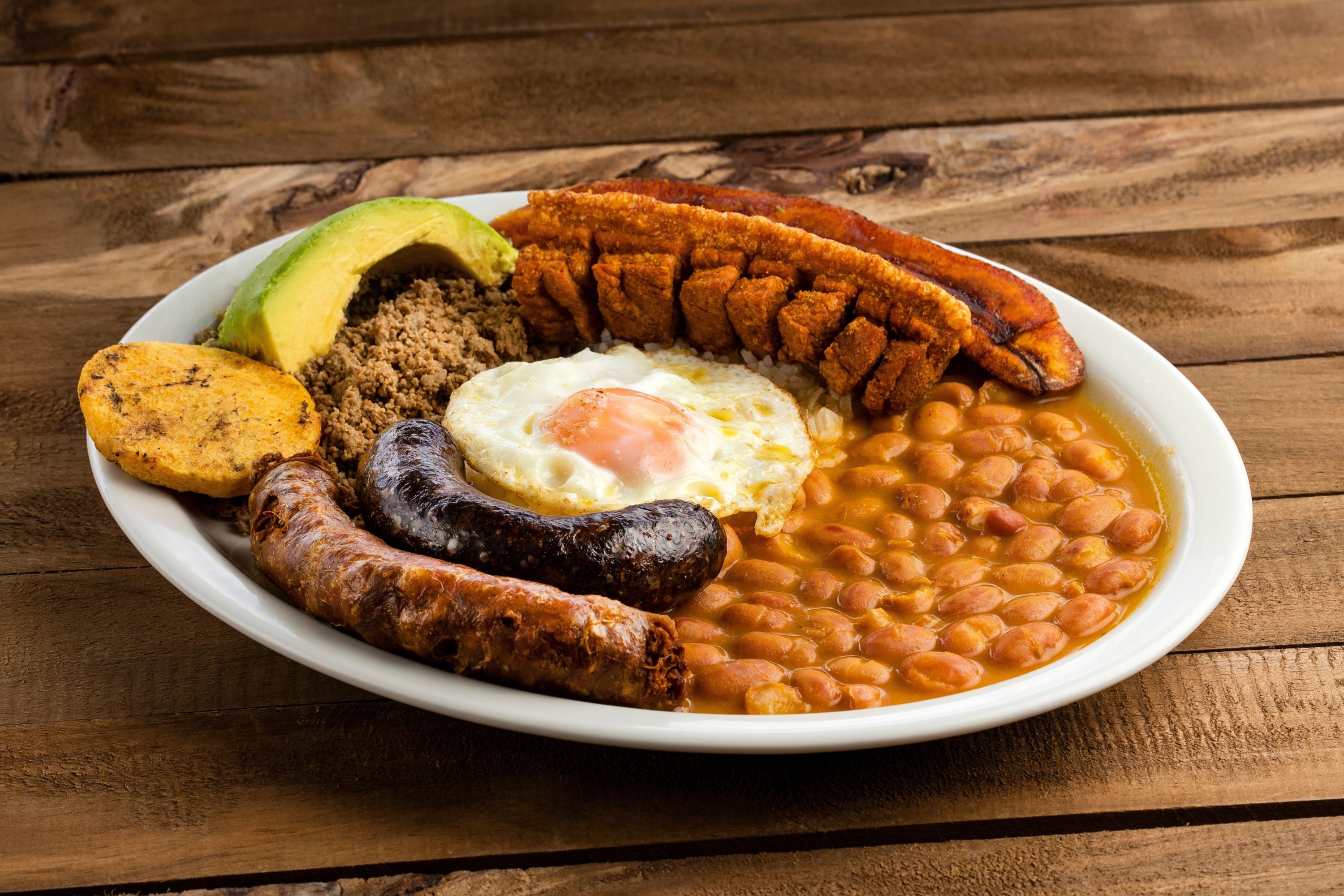 Bandeja paisa, uno de los platos típicos de Colombia