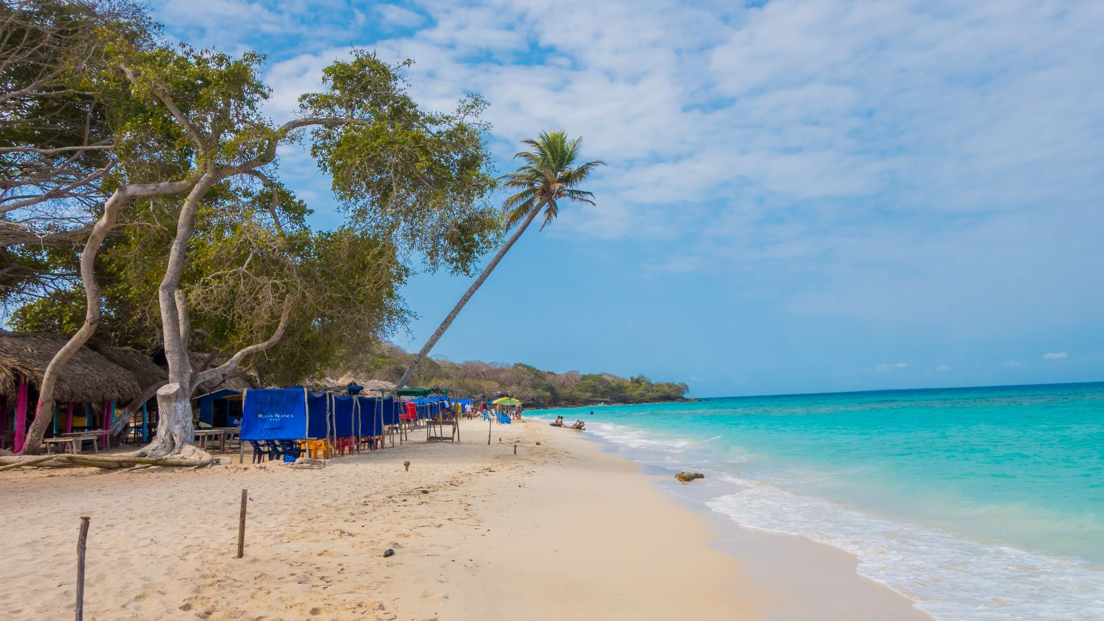 playas economicas en colombia