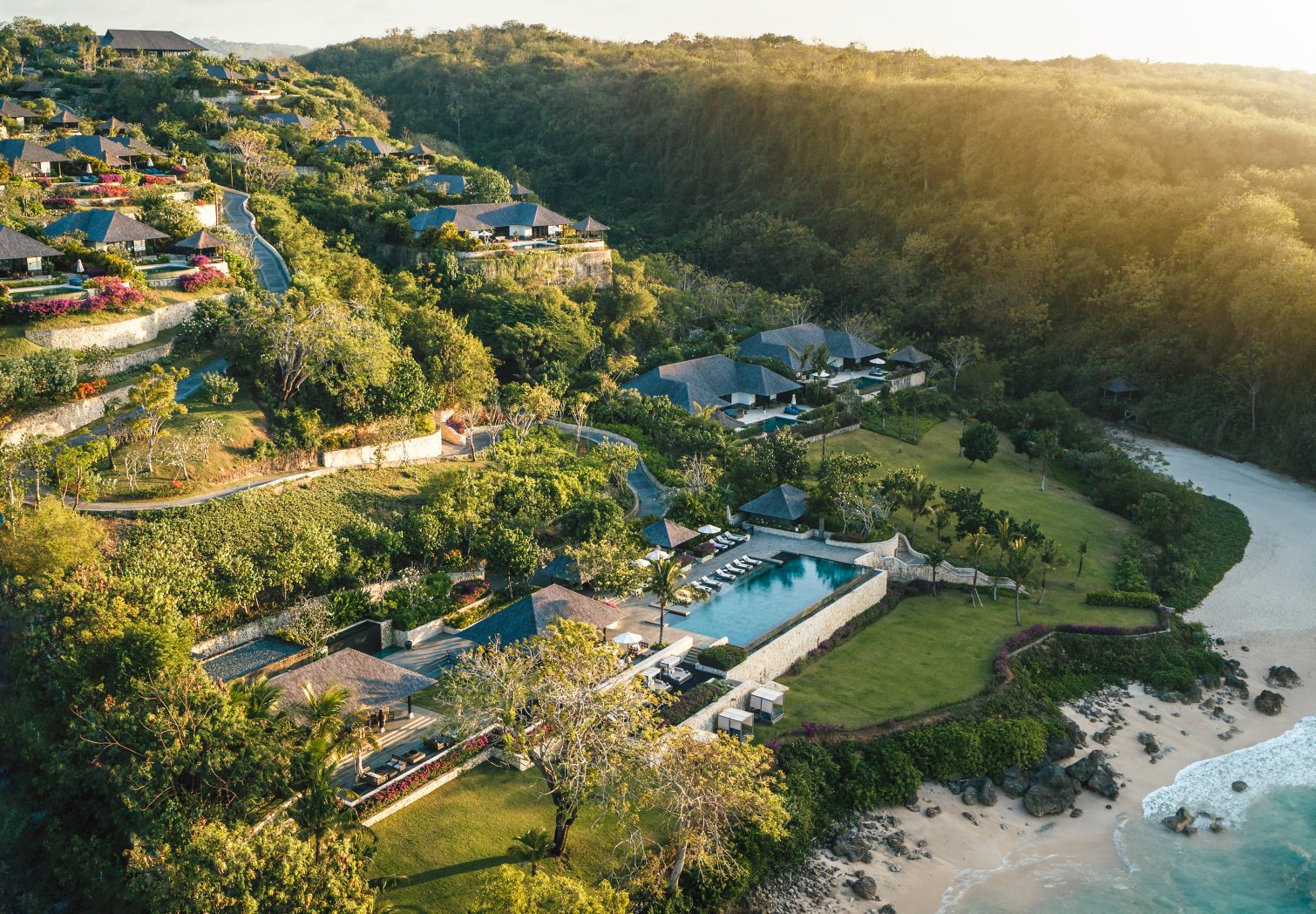 ラッフルズ ホテル - Luxury Hotels and Resorts