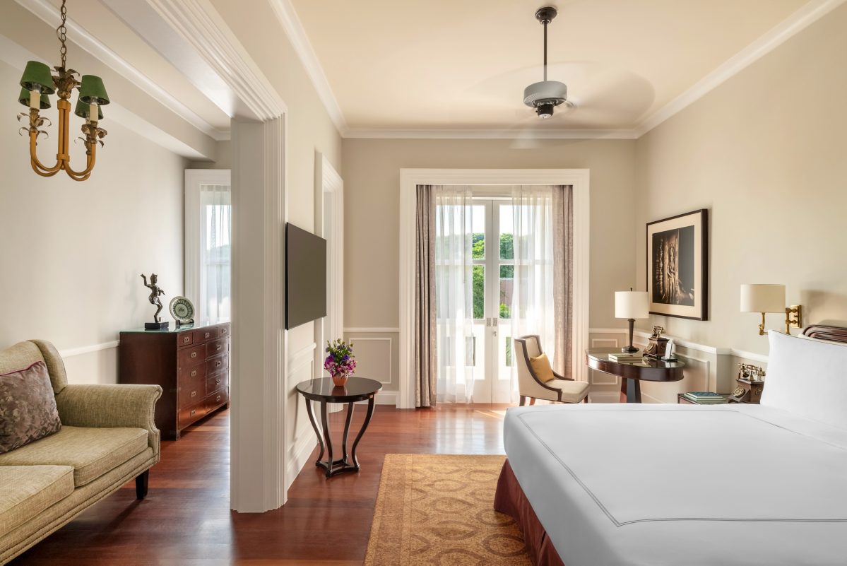 Colonial Suite