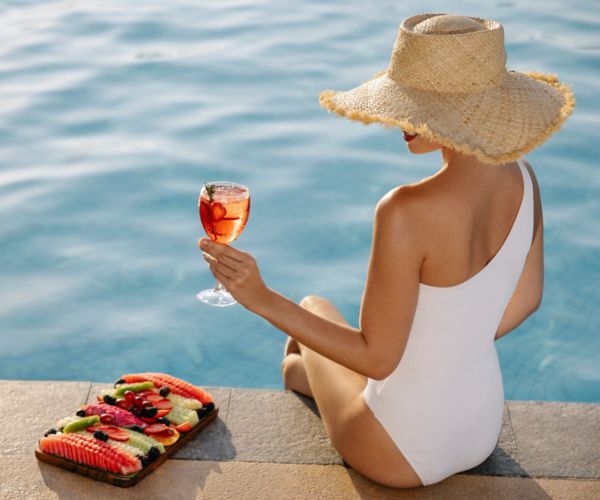 https://m.ahstatic.com/is/image/accorhotels/aja_p_6326-09:1by1