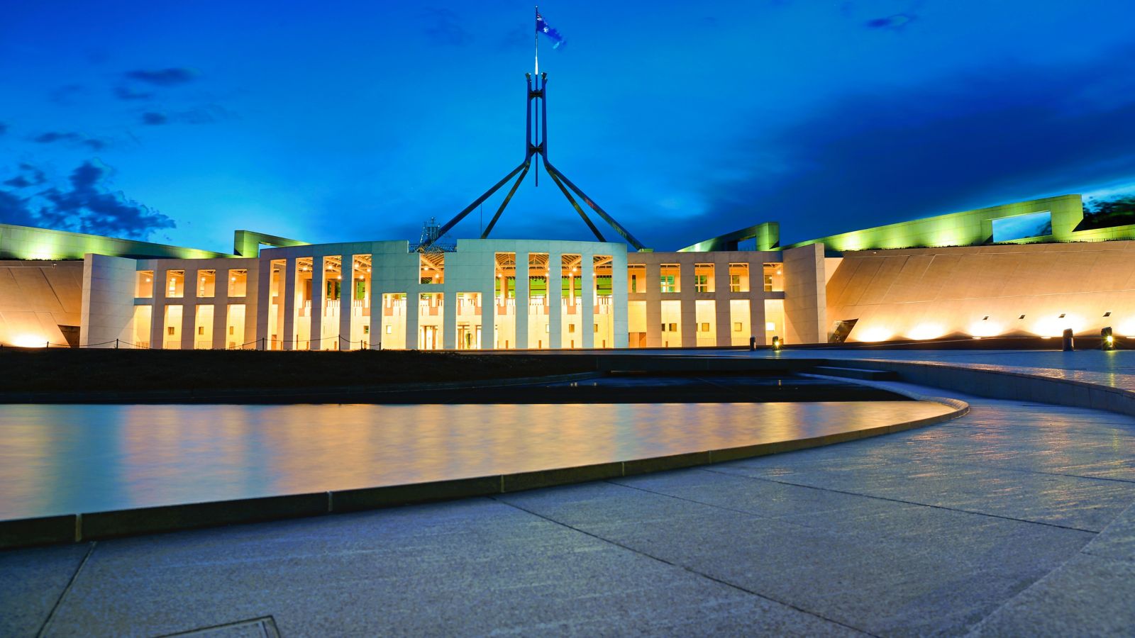 Destination - Canberra - Australia