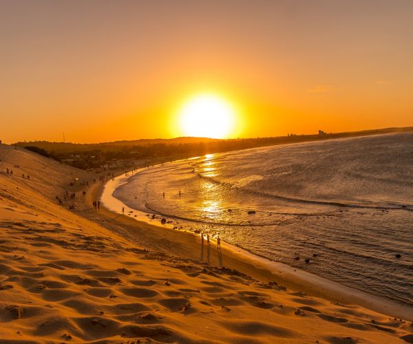 Viajando para Natal com Accor por do sol