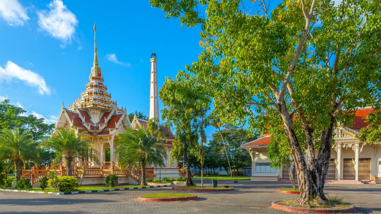 Phuket temple